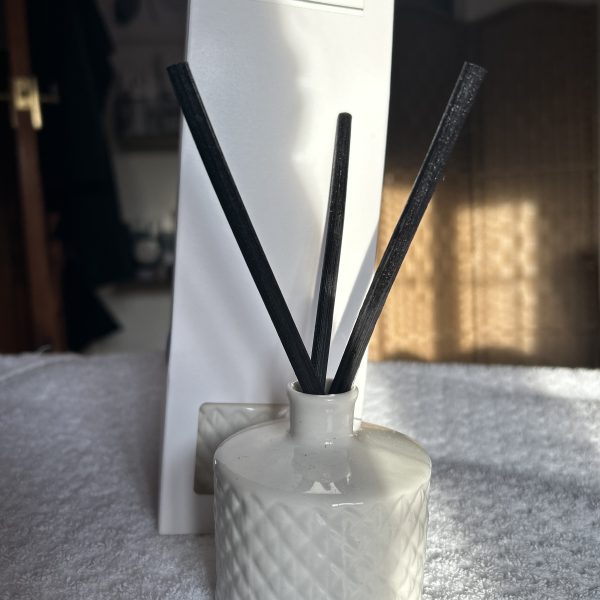 AMBIENT AMBER OIL REEDS